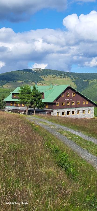 Hostel Bouda Na Plani - Horska Bouda Špindlerŭv Mlýn Exterior foto